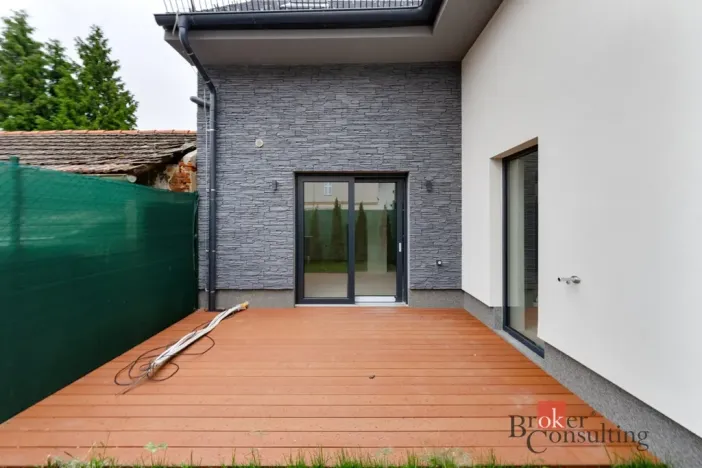 Prodej bytu 4+1, Dřísy, Hlavnovská, 129 m2