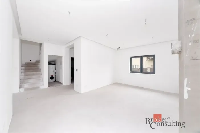 Prodej bytu 4+1, Dřísy, Hlavnovská, 129 m2