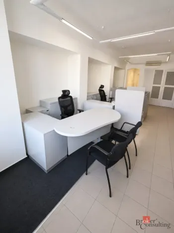 Pronájem kanceláře, Rokycany - Střed, Masarykovo náměstí, 180 m2