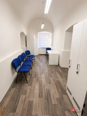 Pronájem kanceláře, Rokycany - Střed, Masarykovo náměstí, 180 m2