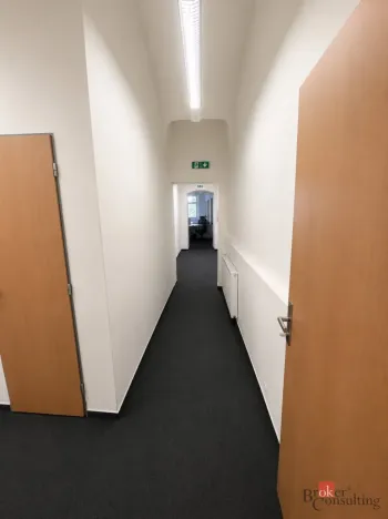 Pronájem kanceláře, Rokycany - Střed, Masarykovo náměstí, 180 m2