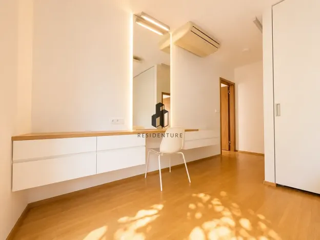 Pronájem bytu 3+kk, Praha - Žižkov, Jeseniova, 87 m2