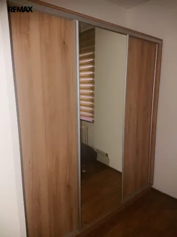 Prodej bytu 2+kk, Karlovy Vary, Vítězná, 39 m2