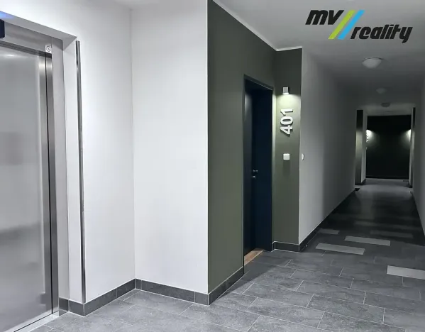 Pronájem bytu 2+kk, Praha, Gollové, 48 m2