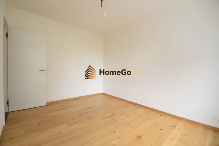 Pronájem bytu 2+kk, Praha - Modřany, Komořanská, 65 m2
