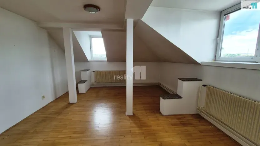 Prodej bytu 4+1, Kyjov, Jungmannova, 119 m2