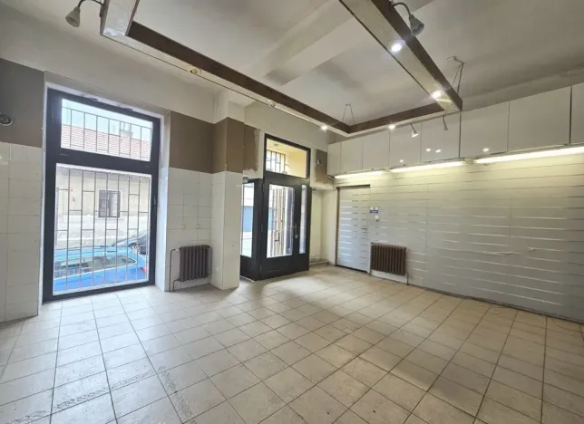 Pronájem obchodního prostoru, Praha, Braunerova, 67 m2