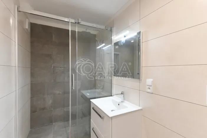 Prodej bytu 2+kk, Praha - Krč, Hurbanova, 39 m2