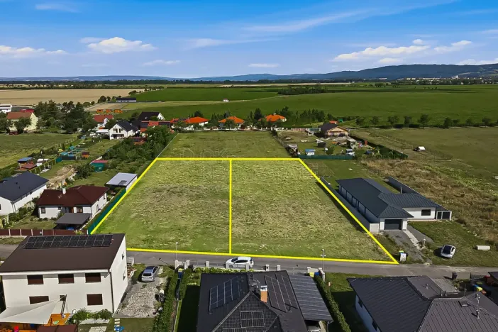 Prodej pozemku pro bydlení, Štarnov, 4033 m2