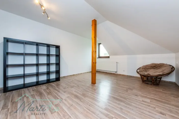 Prodej rodinného domu, Neveklov, Husova, 238 m2