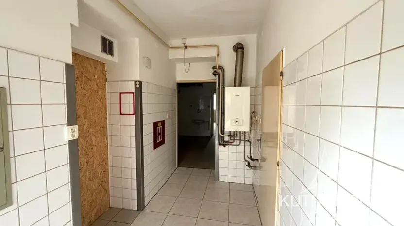 Pronájem výrobních prostor, Kutná Hora, Dolní, 262 m2