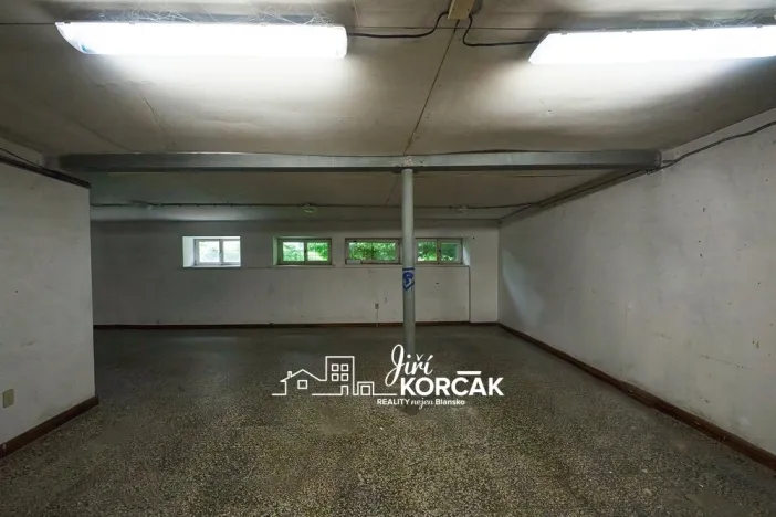 Pronájem obchodního prostoru, Blansko, Rožmitálova, 72 m2