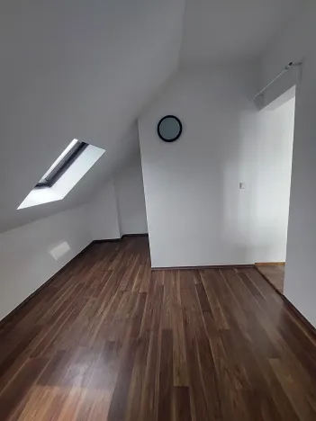 Pronájem bytu 1+1, Praha - Kobylisy, Služská, 46 m2