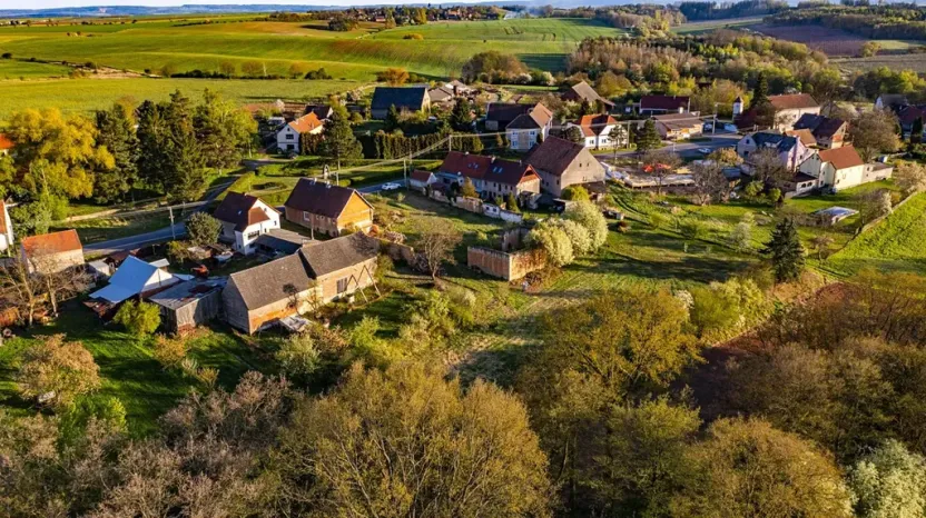 Prodej pozemku pro bydlení, Svojetín, 3831 m2