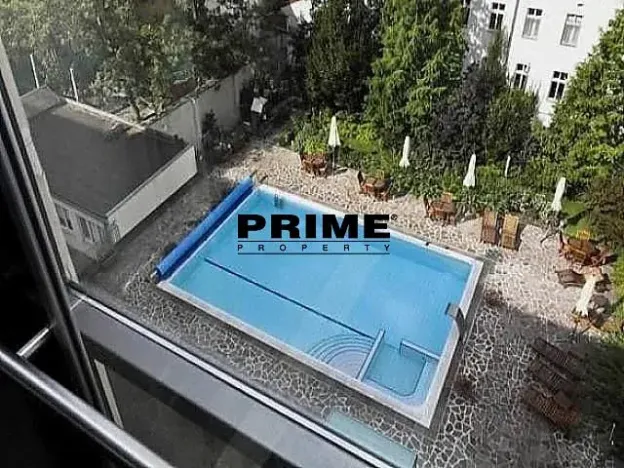 Pronájem bytu 1+kk, Praha - Vinohrady, Italská, 41 m2