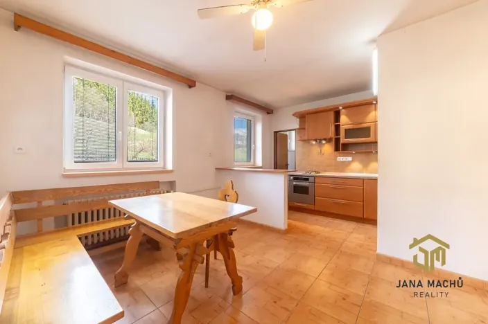 Prodej rodinného domu, Vlčková, 120 m2