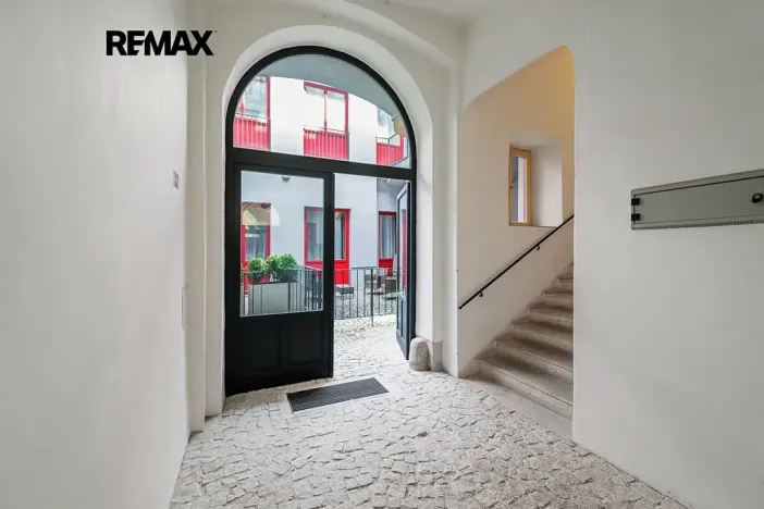 Prodej bytu 1+1, Praha - Karlín, Prvního pluku, 39 m2