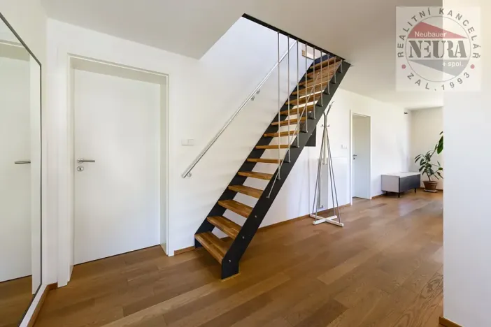 Pronájem bytu 4+kk, Praha - Motol, U hrušky, 150 m2