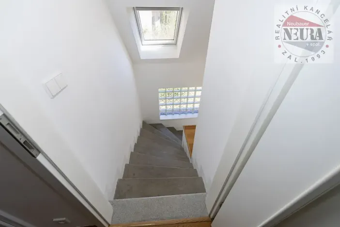 Pronájem bytu 4+kk, Praha - Motol, U hrušky, 150 m2