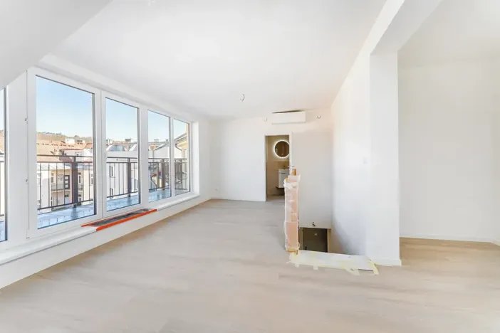 Prodej bytu 3+kk, Praha - Libeň, Zenklova, 72 m2