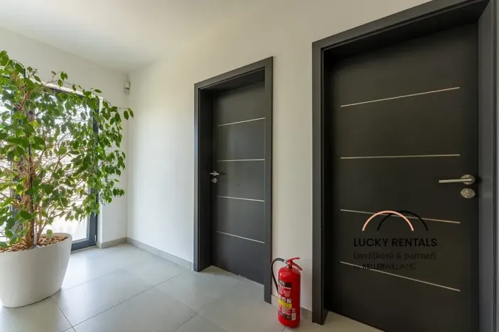 Pronájem bytu 2+kk, Čestlice, Habrová, 59 m2