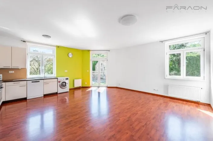 Pronájem bytu 1+kk, Praha - Lochkov, Cementářská, 43 m2