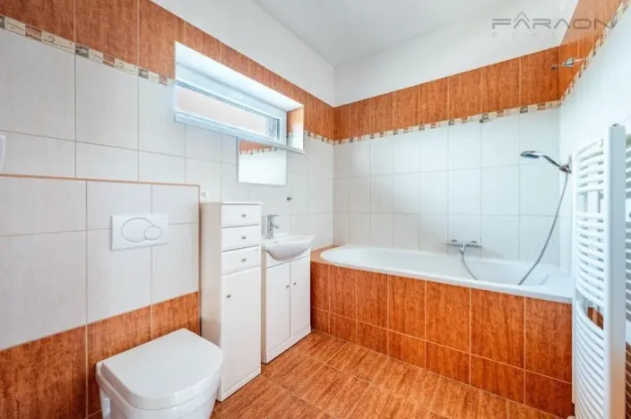 Pronájem bytu 1+kk, Praha - Lochkov, Cementářská, 43 m2