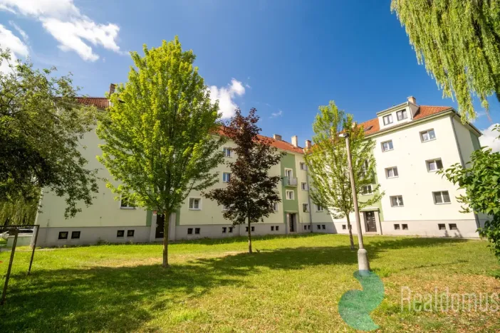 Prodej bytu 2+1, České Budějovice, Zachariášova, 66 m2