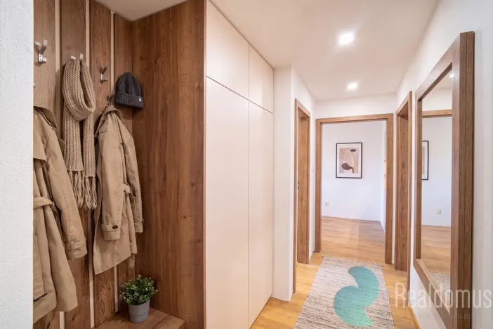 Prodej bytu 2+1, České Budějovice, Zachariášova, 56 m2
