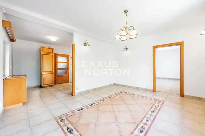 Pronájem rodinného domu, Praha - Nebušice, Hornofova, 230 m2