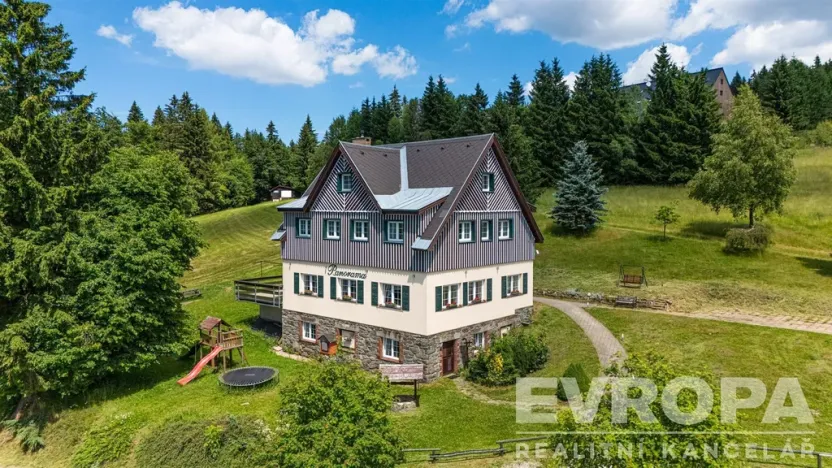 Prodej ubytování, Benecko, 425 m2