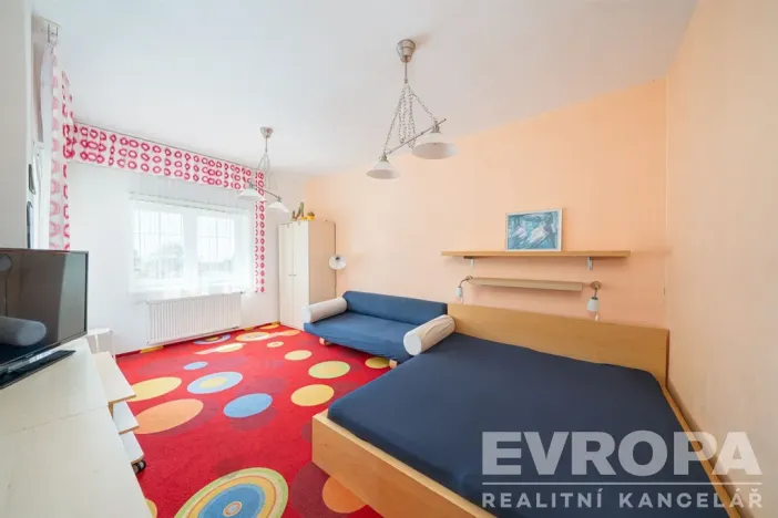 Prodej ubytování, Benecko, 425 m2