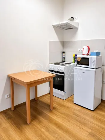 Prodej bytu 1+kk, Praha - Hodkovičky, Pod lysinami, 30 m2