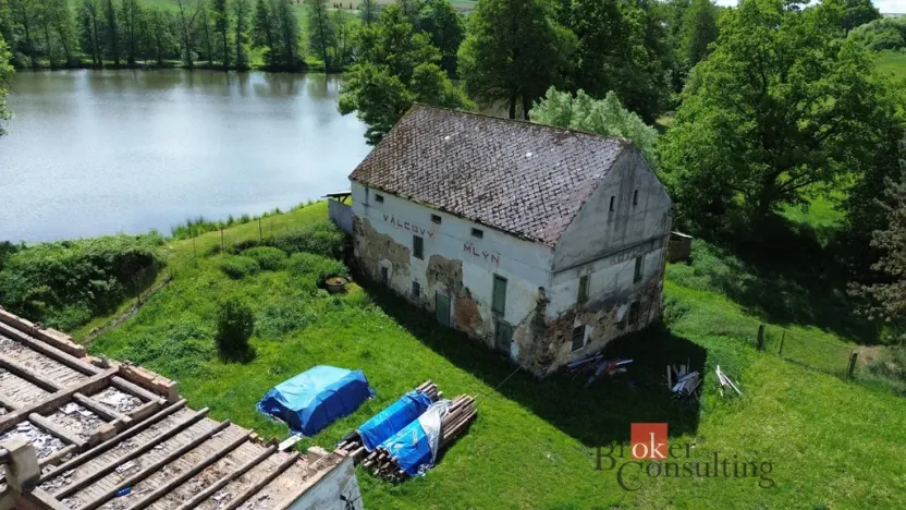 Prodej pozemku, Žákava, 195 m2