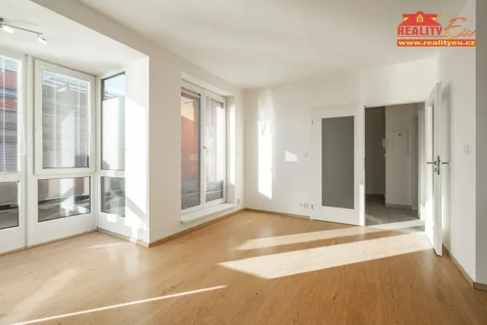 Prodej bytu 3+kk, Hradec Králové, K Meteoru, 74 m2