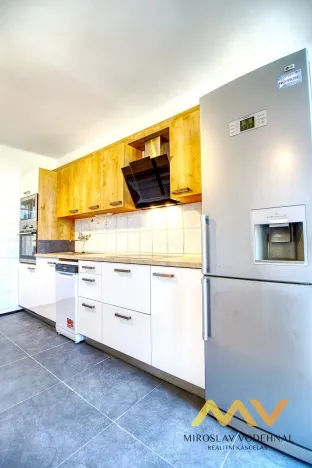 Pronájem bytu 3+1, Hradec Králové, Průmyslová, 92 m2