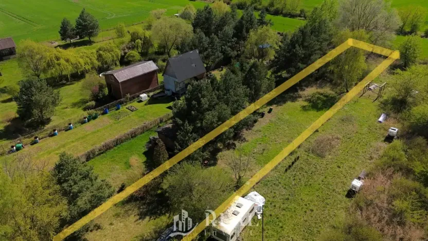 Prodej zahrady, Louny, 976 m2