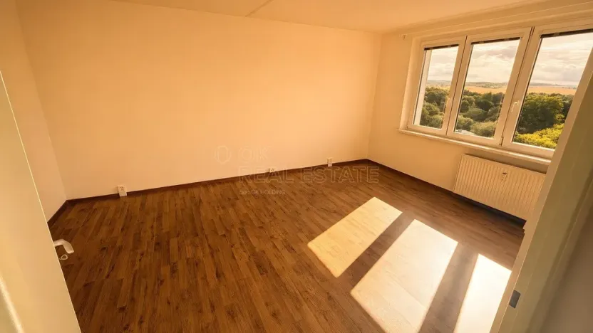 Pronájem bytu 1+1, Ostrov, Kollárova, 38 m2