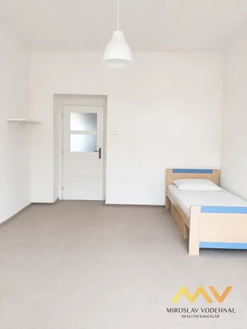 Pronájem bytu 2+1, Hradec Králové, Klumparova, 65 m2
