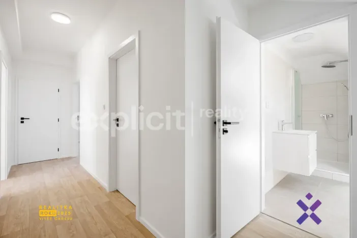 Pronájem bytu 3+kk, Hostovlice, 94 m2
