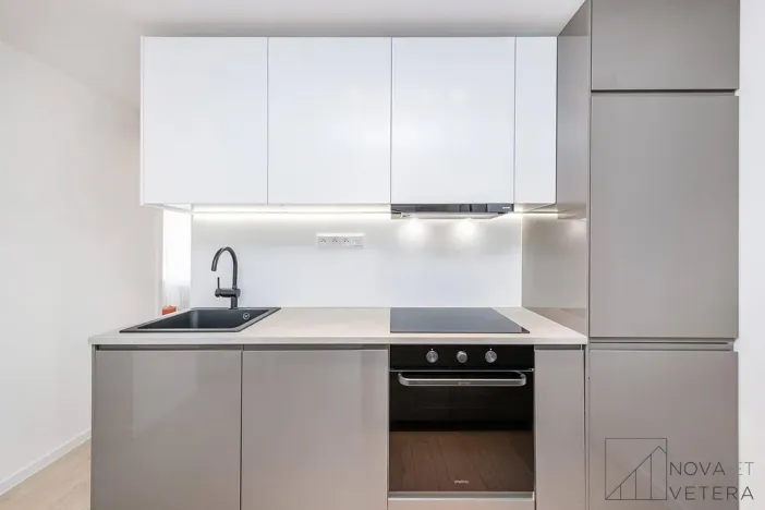 Prodej bytu 4+kk, Praha - Košíře, Naskové, 83 m2