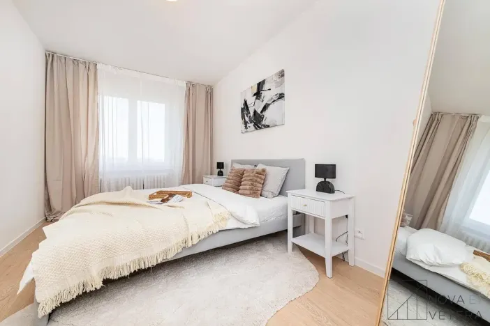 Prodej bytu 4+kk, Praha - Košíře, Naskové, 83 m2