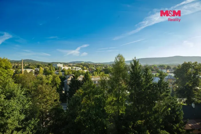 Pronájem bytu 3+kk, Liberec - Liberec VI-Rochlice, Nádvorní, 103 m2