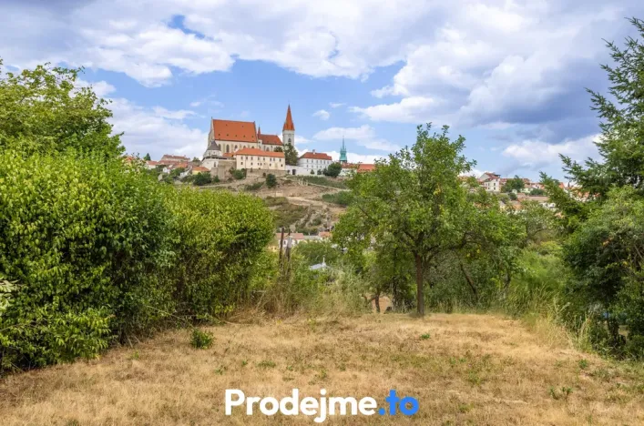 Prodej zahrady, Znojmo, 1586 m2