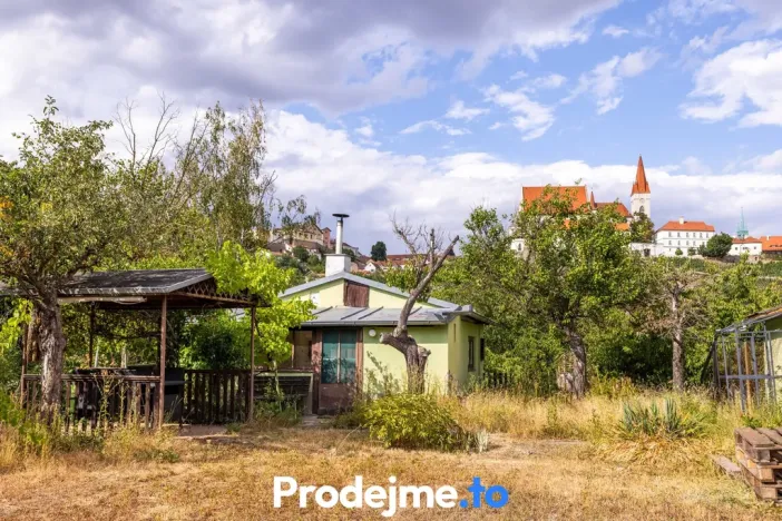 Prodej zahrady, Znojmo, 1586 m2