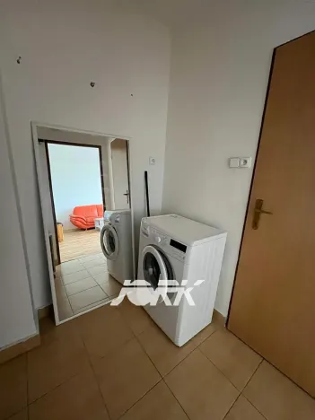 Pronájem bytu 1+kk, Pardubice, Stavařov, 37 m2
