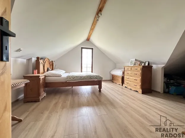 Prodej rodinného domu, Ropice, 210 m2