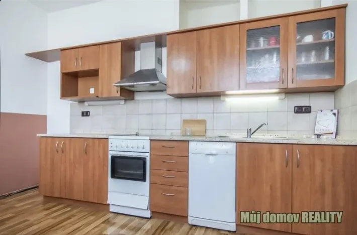 Pronájem bytu 3+1, Praha - Holešovice, 130 m2