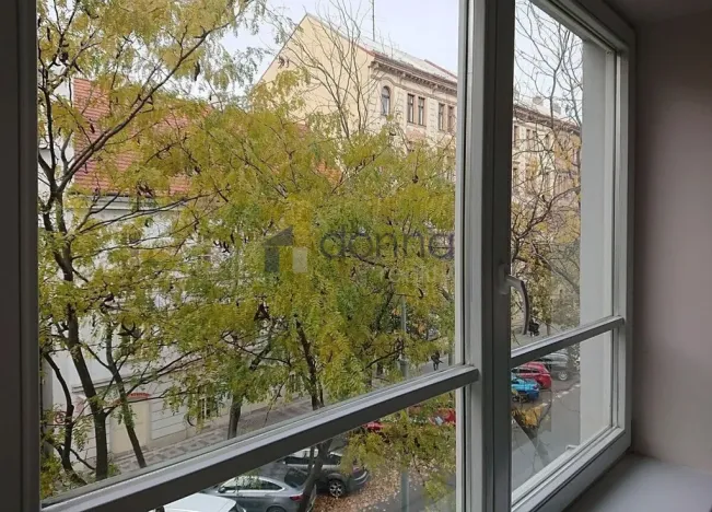 Pronájem bytu 2+kk, Praha, Křižíkova, 53 m2