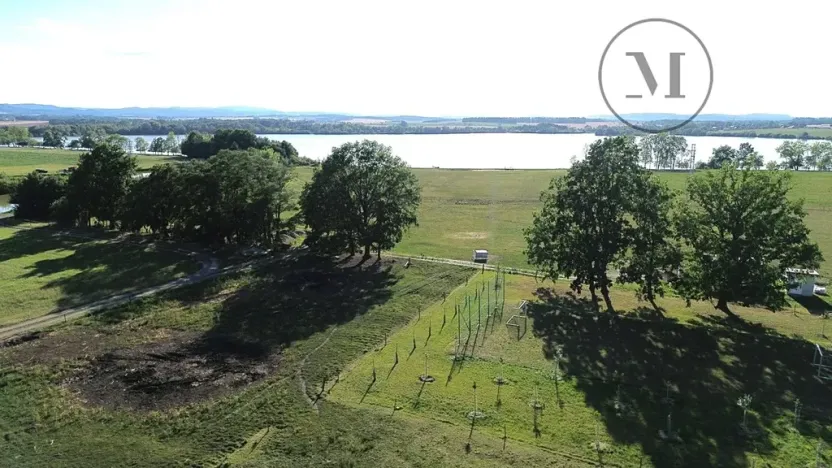 Prodej pozemku pro bydlení, Pištín, 1813 m2